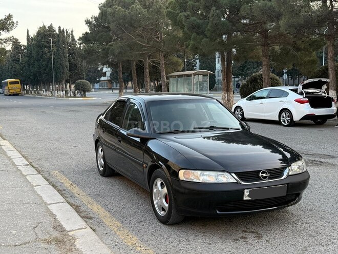 Opel Vectra 1998, 297,378 km - 1.8 l - Sumqayıt