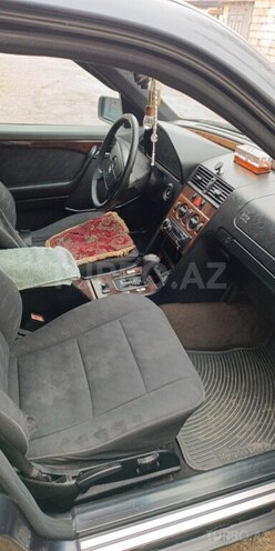 Mercedes C 220 1996, 500,000 km - 2.2 л - Mingəçevir