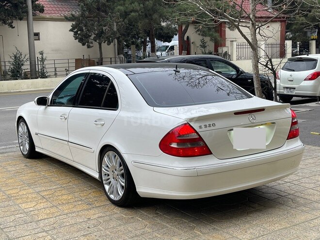 Mercedes E 320 2004, 285,000 km - 3.2 l - Bakı