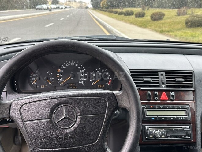 Mercedes C 180 1998, 411,203 km - 1.8 l - Bakı