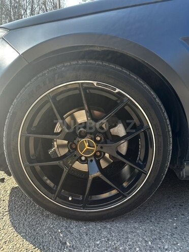 Mercedes E 220 d 2011, 274,000 km - 2.2 л - Bakı