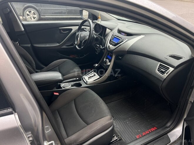 Hyundai Elantra 2012, 215,000 km - 1.8 l - Bakı