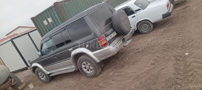 Mitsubishi Pajero 1995, 200,000 km - 2.5 л - Bakı