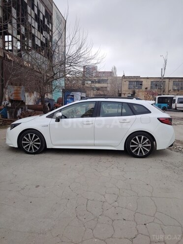 Toyota Corolla Fielder-11
