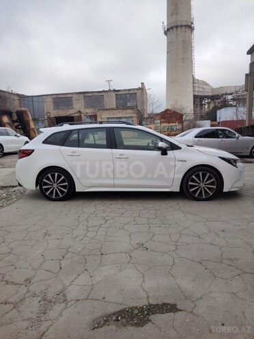 Toyota Corolla Fielder-12