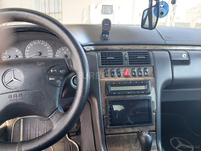 Mercedes E 240 2000, 430,000 km - 2.4 l - Ağdaş