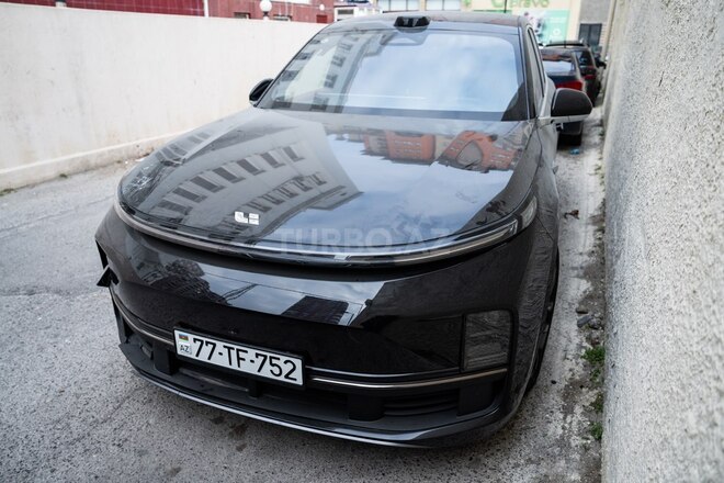 Li Auto L9 2023, 40,000 km - 1.5 l - Bakı