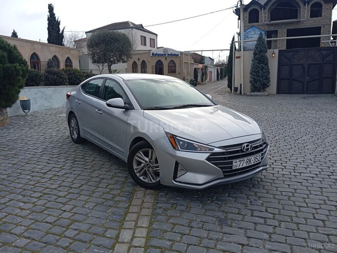 Hyundai Elantra 2019, 73,000 km - 2.0 l - Bakı