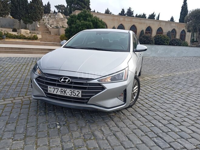 Hyundai Elantra 2019, 73,000 km - 2.0 l - Bakı