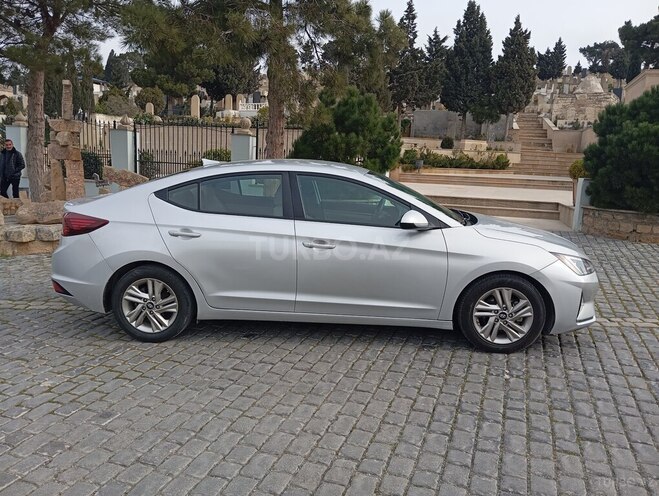 Hyundai Elantra 2019, 73,000 km - 2.0 l - Bakı