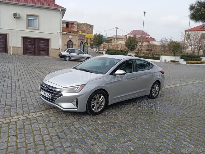 Hyundai Elantra 2019, 73,000 km - 2.0 l - Bakı