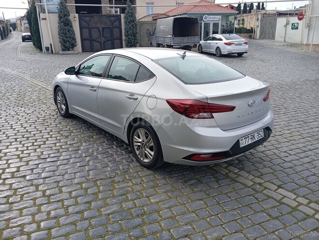 Hyundai Elantra 2019, 73,000 km - 2.0 l - Bakı