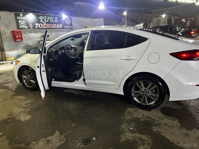 Hyundai Elantra 2017, 73,000 km - 2.0 l - Bakı