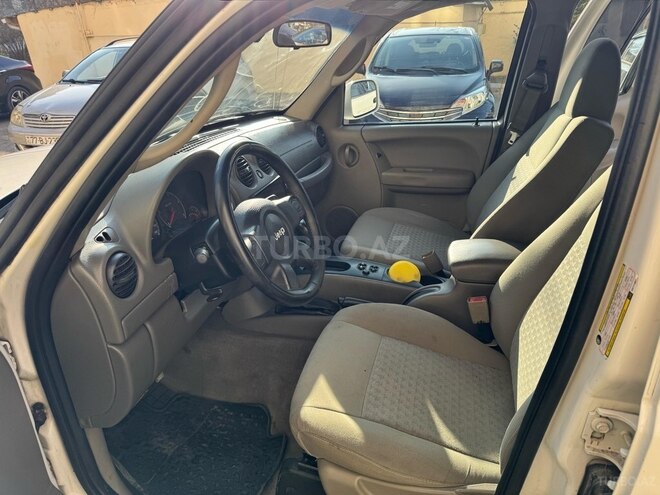 Jeep Liberty 2005, 263,000 km - 2.8 l - Bakı