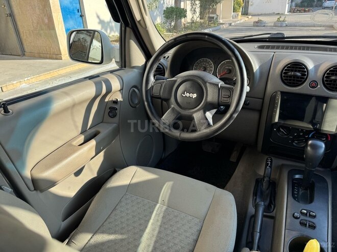 Jeep Liberty 2005, 263,000 km - 2.8 l - Bakı