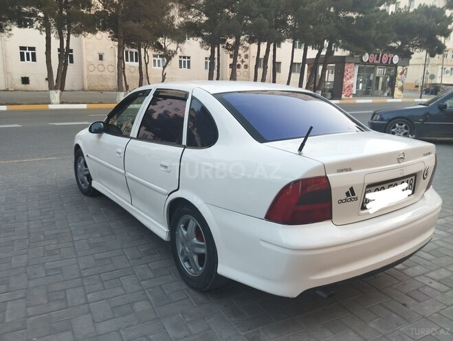 Opel Vectra 2000, 380,000 km - 1.8 л - Sumqayıt