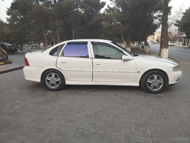 Opel Vectra 2000, 380,000 km - 1.8 л - Sumqayıt