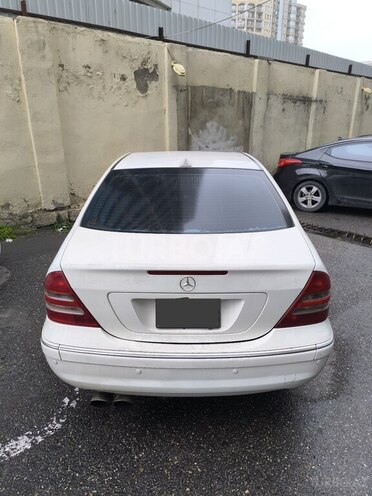 Mercedes C 230 2005, 358,000 km - 2.5 л - Bakı