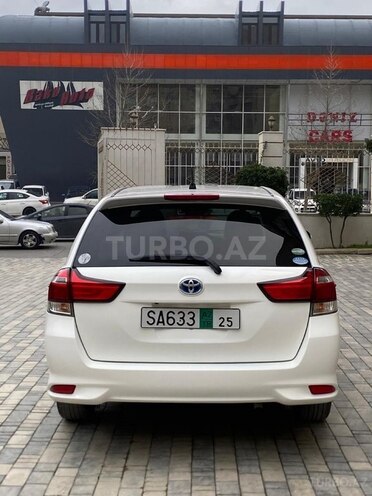 Toyota Corolla Fielder 2017, 125,000 km - 1.5 л - Bakı