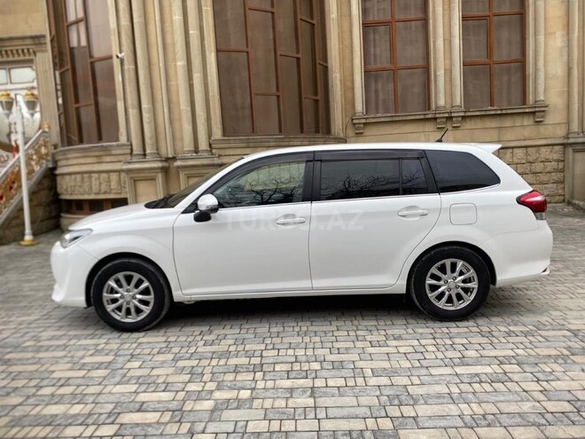 Toyota Corolla Fielder 2017, 125,000 km - 1.5 л - Bakı