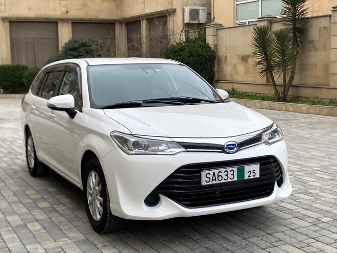 Toyota Corolla Fielder 2017, 125,000 km - 1.5 л - Bakı