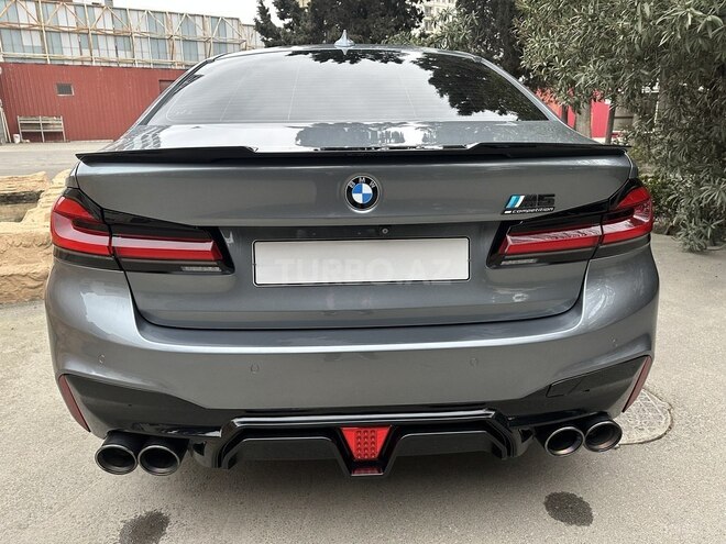 BMW 520-8