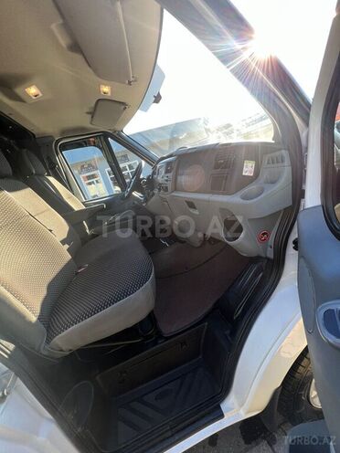 Ford Transit 2011, 120,000 km - 2.4 l - Oğuz