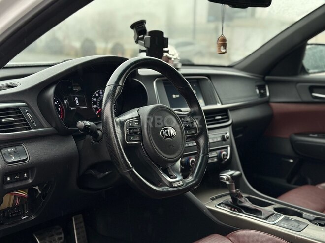 Kia Optima-13