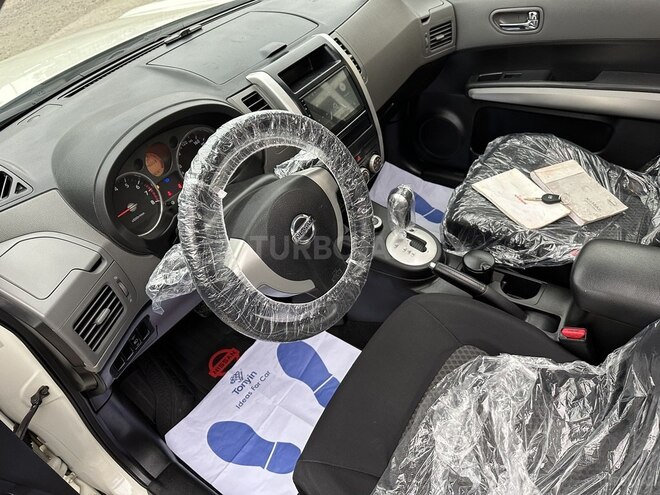 Nissan X-Trail-17