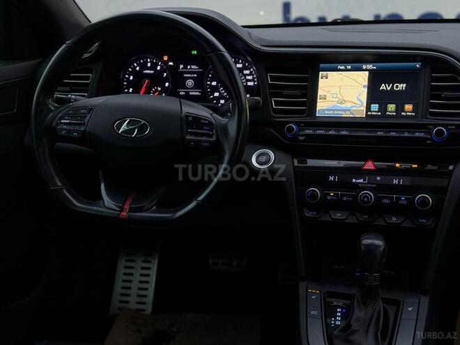 Hyundai Elantra 2019, 215,652 km - 1.6 l - Bakı