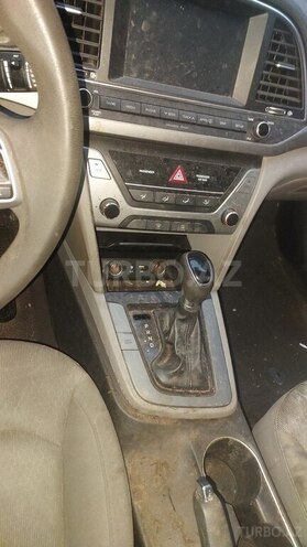 Hyundai Elantra 2017, 114,263 km - 2.0 l - Bakı