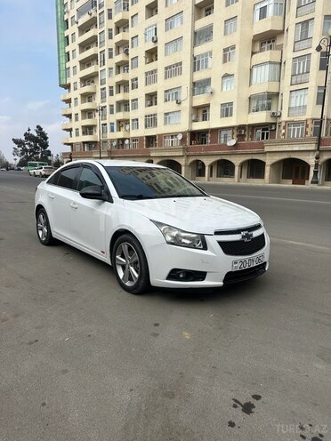 Chevrolet Cruze 2015, 297,325 km - 1.4 l - Gəncə