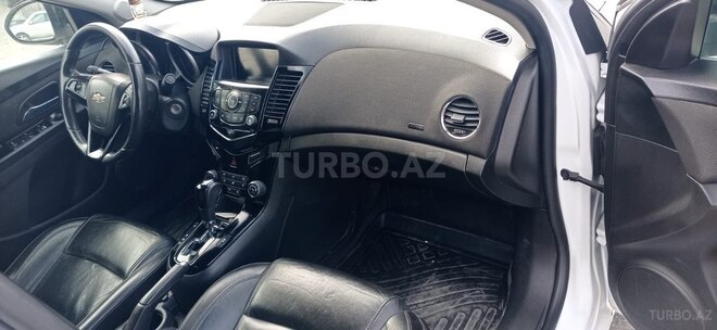 Chevrolet Cruze 2015, 297,325 km - 1.4 l - Gəncə