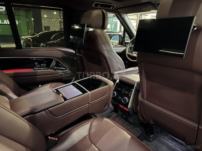 Land Rover Range Rover 2023, 4,900 km - 4.4 л - Bakı