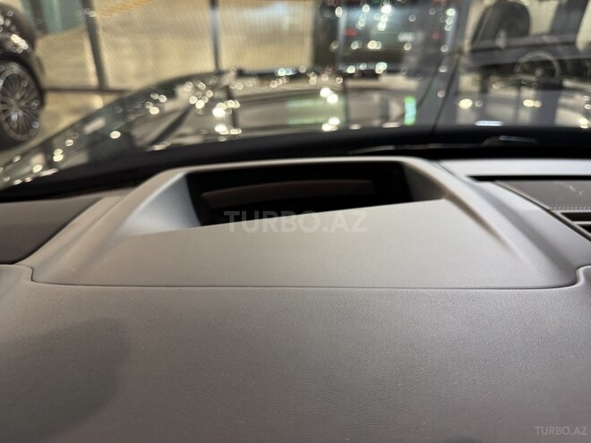 Land Rover Range Rover 2023, 4,900 km - 4.4 л - Bakı