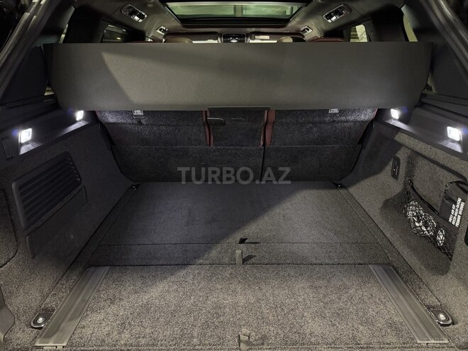 Land Rover Range Rover 2023, 4,900 km - 4.4 л - Bakı