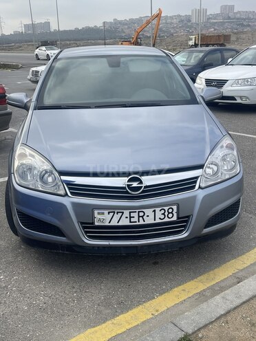 Opel Astra 2009, 280,000 km - 1.4 л - Bakı