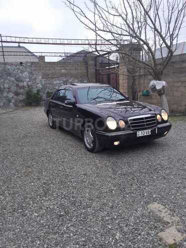Mercedes E 320 1998, 300,000 km - 3.2 l - Bakı