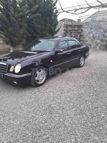 Mercedes E 320 1998, 300,000 km - 3.2 l - Bakı