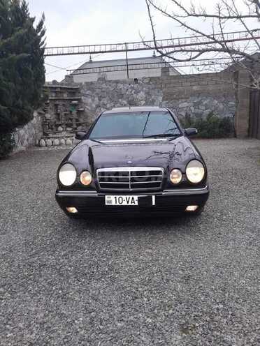 Mercedes E 320 1998, 300,000 km - 3.2 l - Bakı