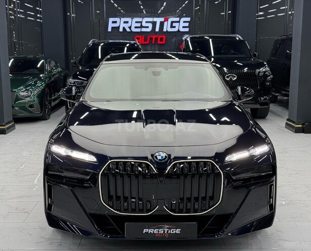 BMW 740 2023, 25,000 km - 3.0 l - Bakı
