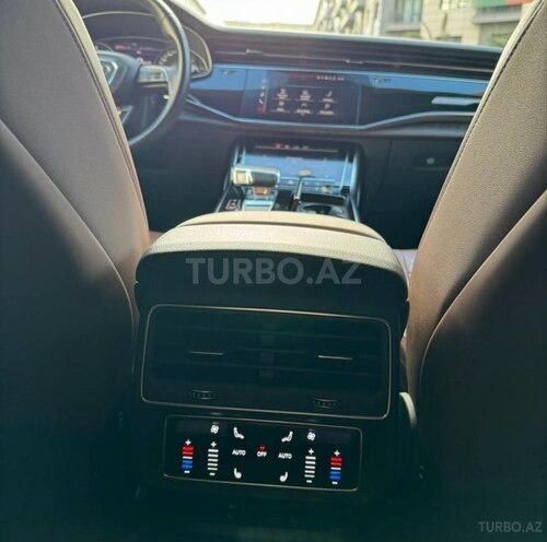 Audi Q7 2021, 62,000 km - 3.0 l - Bakı