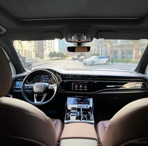 Audi Q7 2021, 62,000 km - 3.0 l - Bakı