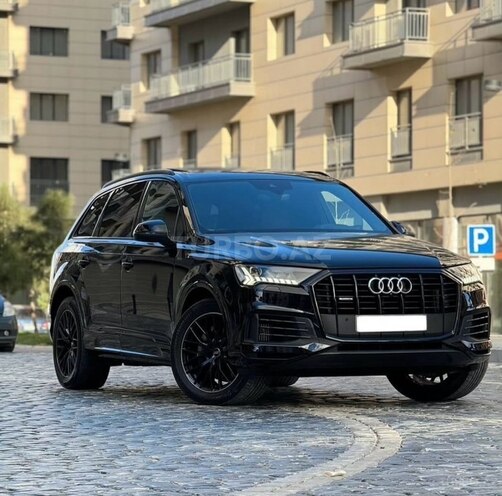 Audi Q7 2021, 62,000 km - 3.0 l - Bakı