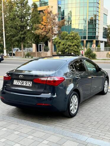 Kia Cerato-8