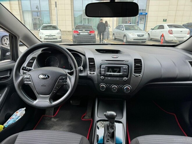 Kia Cerato-4