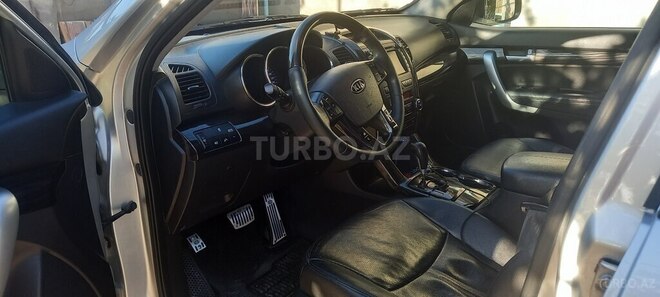 Kia Sorento-3