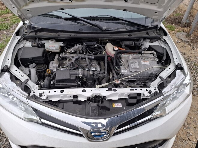 Toyota Corolla Fielder-8
