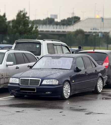 Mercedes C 220 d 1998, 290,000 km - 2.2 л - Bakı