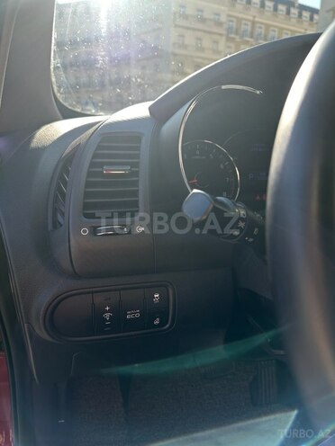 Kia Cerato-10
